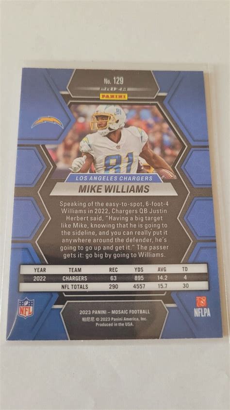 2023 Panini Mosaic Football Mike Williams Camo Pink Prizm 129 L A