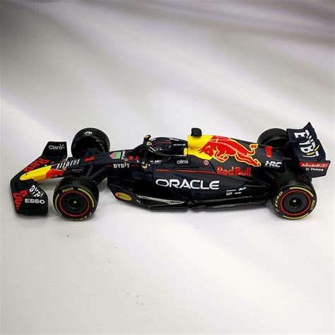 Redbull Rb Max Verstappen Caja Normal Burago Llavero