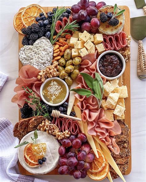 Snacks Für Party Party Food Appetizers Appetizer Recipes Charcuterie