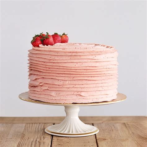 The Best Strawberry Buttercream Frosting For Cake Cake By Courtney