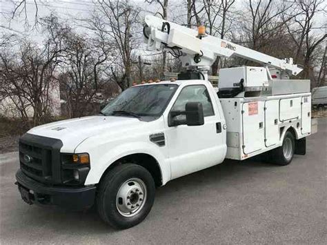 Ford F Drw Bucket Truck Xl One Owner Altec Onan Bucket