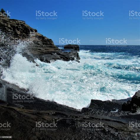 China Walls At Koko Kai Park Portlock Oahu Hi Stock Photo Download