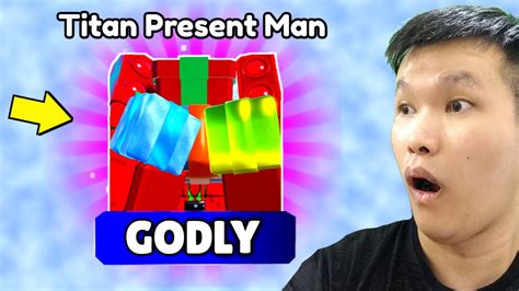 Omg Aku Dapet Godly Titan Present Man Di Toilet Tower Defense Roblox