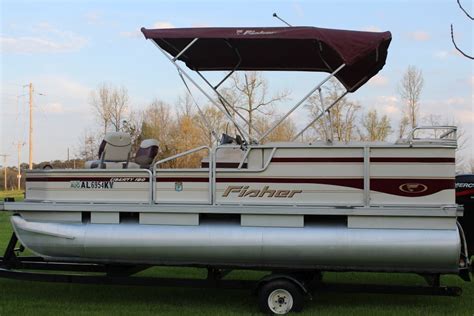 Fisher Liberty Pontoon Boat W 4 Stroke Motor And Trailer 2003 For