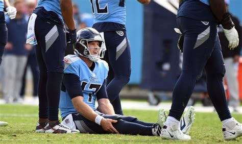 The Latest On Tennessee Titans Quarterback Ryan Tannehill Ahead Of Snf