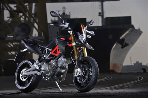 Aprilia Aprilia Dorsoduro 750 Factory Moto ZombDrive