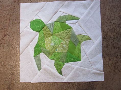 Geometric Turtle Quilt Pattern