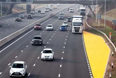 On a highway, what speed is the most fuel-efficient? - Knowledge