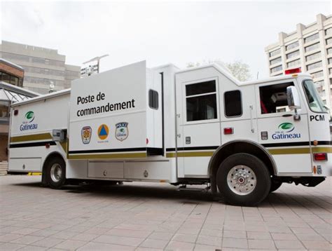 Gatineau Saisie darmes à feu de bonbonnes de gaz et de stupéfiants