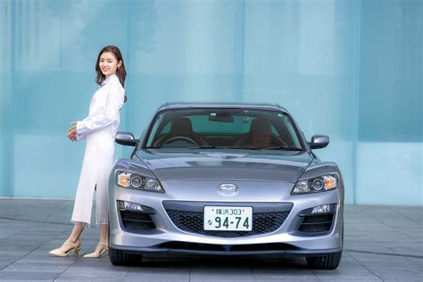 ロータリーサウンドもいいし今までで一番運転しやすいmtかも！ 【vivi専属モデル 古畑星夏 Mt女子はじめました Rx 8編】[写真15] Goo 自動車