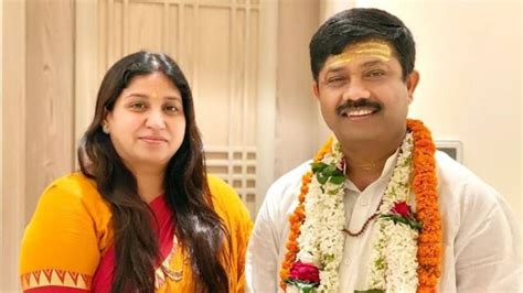 Prayagraj Mayor Abhilasha Gupta Love Story And Profile 10 Pass Up