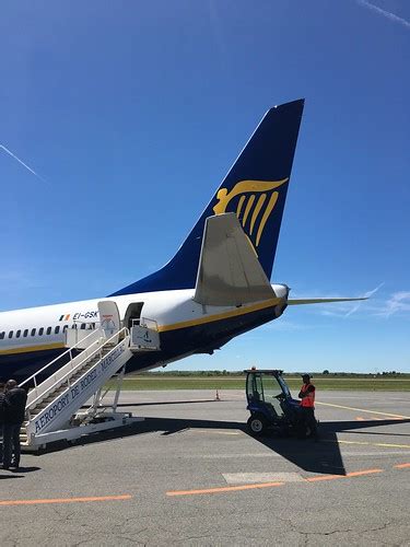 Ryanair Ei Gsk At Rodez Aveyron Airport Lonfunguy Flickr