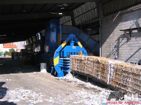 IMABE SINGLE RAM BALER H 240 3000 Techonology For Solid Waste