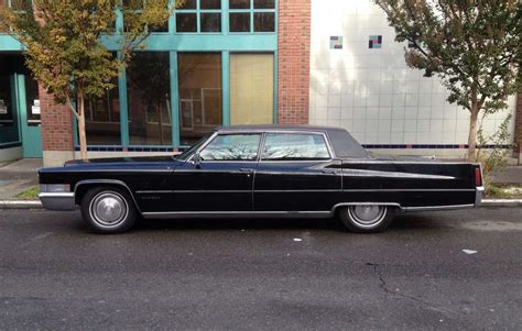 1970 Cadillac Fleetwood - Information and photos - MOMENTcar