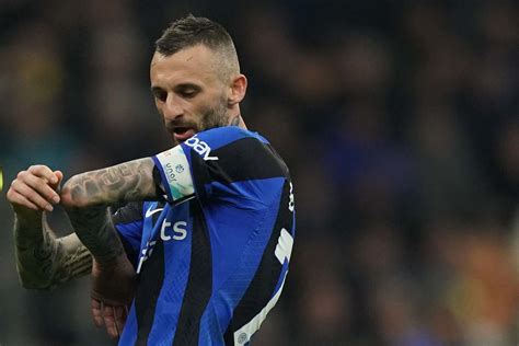 Inter Ciao Brozovic Ecco Il Sestetto Di Centrocampo Calcionow