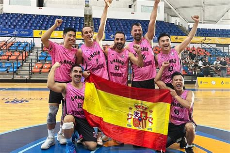 El Equipo De Baloncesto De GMadrid Sports Bronce En Los Gay Games Marca