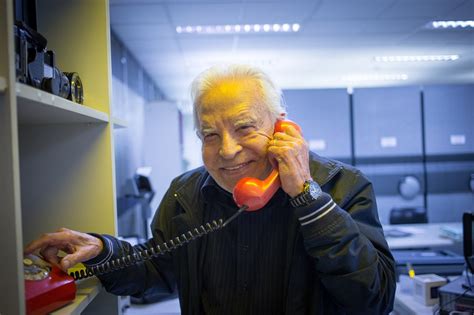 Morre Cid Moreira Cone Do Jornalismo Brasileiro Aos Anos Jovem Pan