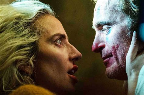 Lady Gaga Aparece Joaquin Phoenix Em Cena De Coringa