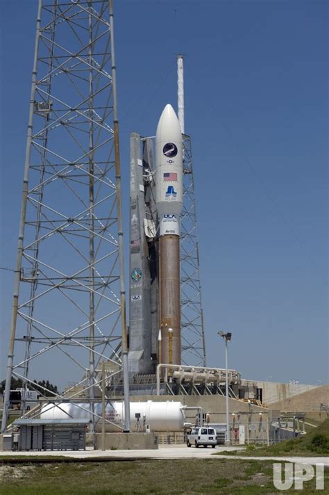 Photo United Launch Alliance S Atlas V Rocket Launches A Usaf X B