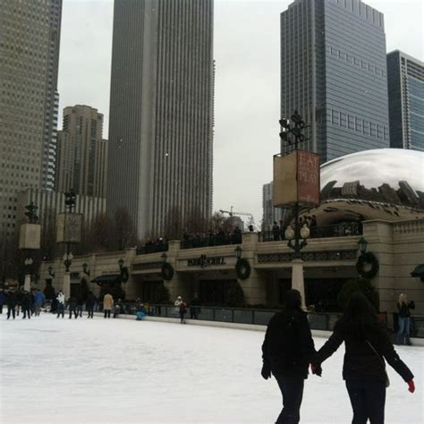 Photos At Mccormick Tribune Ice Rink Skating Rink In Chicago