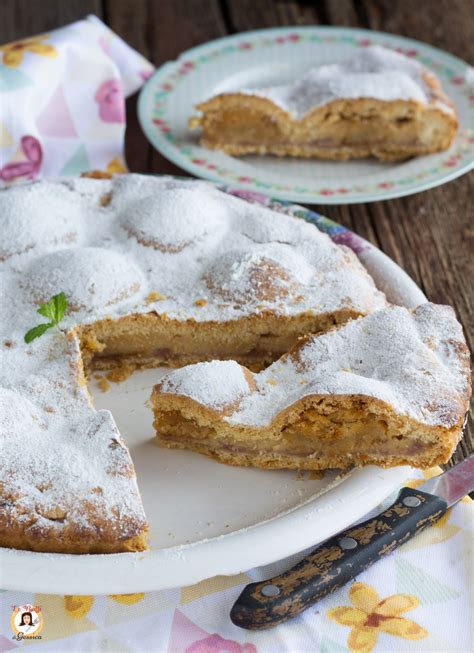 Crostata Crema Amaretti E Marmellata Torta Di Pasta Frolla Ripiena