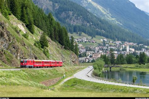 Der Engadin Star Landquart St Moritz Mit Ge Ii Befindet Sich