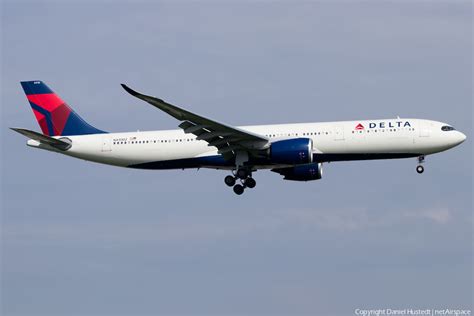 Delta Air Lines Airbus A330 941N N410DZ Photo 521185 NetAirspace