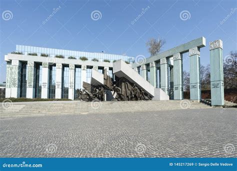 Monument To the Warsaw Uprising Editorial Stock Image - Image of ...