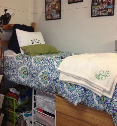 Making It Her Own In A Tcu Dorm Via Avad Fan Dorm Room Designs Dorm Room Inspiration College