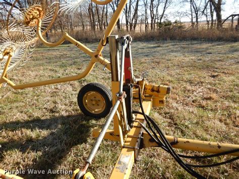 Vermeer Wr22 Hay Rake In Nowata Ok Item Hg9253 Sold Purple Wave