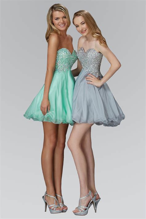 Strapless Sweetheart Short Prom Dress │ The Dress Outlet