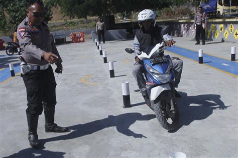 Polisi Ubah Materi Ujian Praktik Sim C Hapus Tes Angka Dan Zig Zag