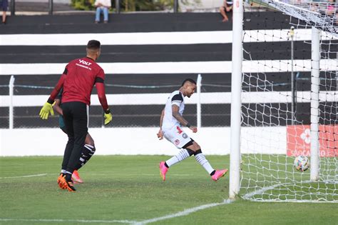 Operário Vence De Goleada O Jogo Treino Contra O Iguaçu Mz Notícia