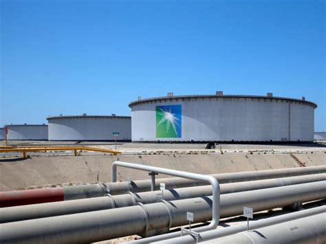 Petrolera Saudi Aramco Obtiene Ganancias Por 48 Mil Mdd Superan El PIB