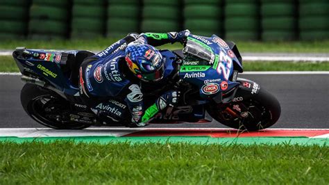 Foto Berikan Kejutan Besar Enea Bastianini Naik Podium Dengan Motor