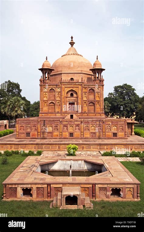 Khusro Bagh Hi Res Stock Photography And Images Alamy