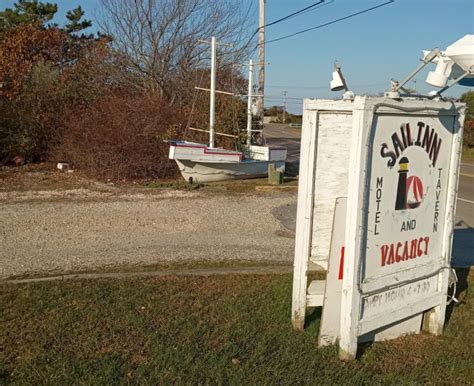 Sail Inn Another Montauk Icon Is Sold The East Hampton Star