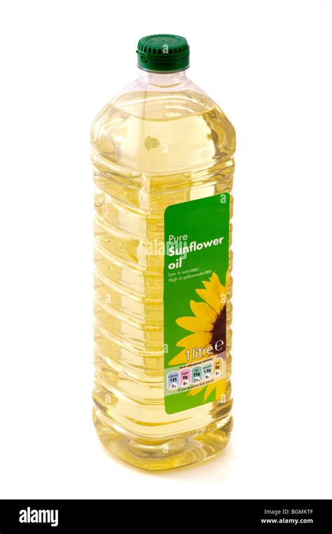 1 Litre Clear Plastic Bottle Of Pure Sunflower Oil Stock Photo Alamy