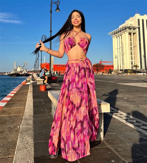 tu bratz favorita on Twitter: "🌊 https://t.co/hTe8mtWqCm" / Twitter