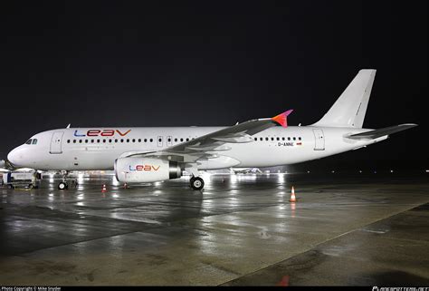 D Anne Leav Aviation Airbus A Photo By Mike Snyder Id