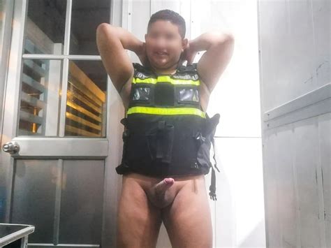 Nudes Con El Chaleco In The Work 30 25 Nude Pics XHamster