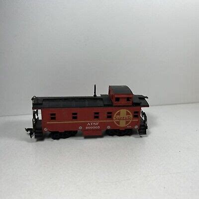 Athearn Ho Scale Santa Fe Caboose Atsf Model Freight Train