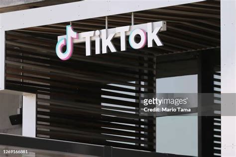 Tiktok Sale Stock Fotos Und Bilder Getty Images