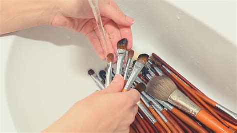 Why You Should Be Cleaning Your Makeup Brushes | Kim Gallo Esthetics