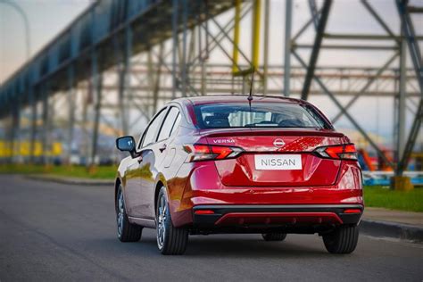 Nissan Versa ganha opção SR como principal novidade para linha 2025