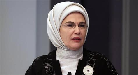 Emine Erdoğandan Kadir Gecesi Mesajı Son Dakika Haberler Milliyet