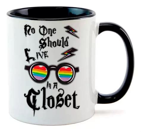 Caneca Interior Preto Ninguem Viver Armario Oculos Lgbt Parcelamento