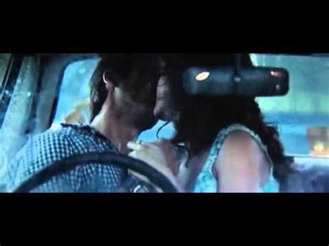 Anushka Hot Kiss With Shahid YouTube