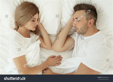 Young Cute Couple Sleeping Together Bed库存照片580488514 Shutterstock