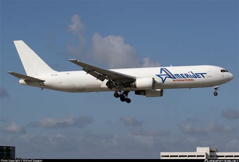 N Cm Amerijet International Boeing Er Bdsf Photo By Michael